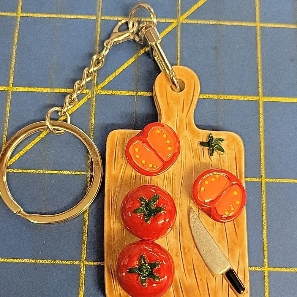 Tomato Cutting Board 2.5